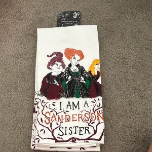 Disney Sanderson Sisters Holiday Towel - White, Red, Green, Orange